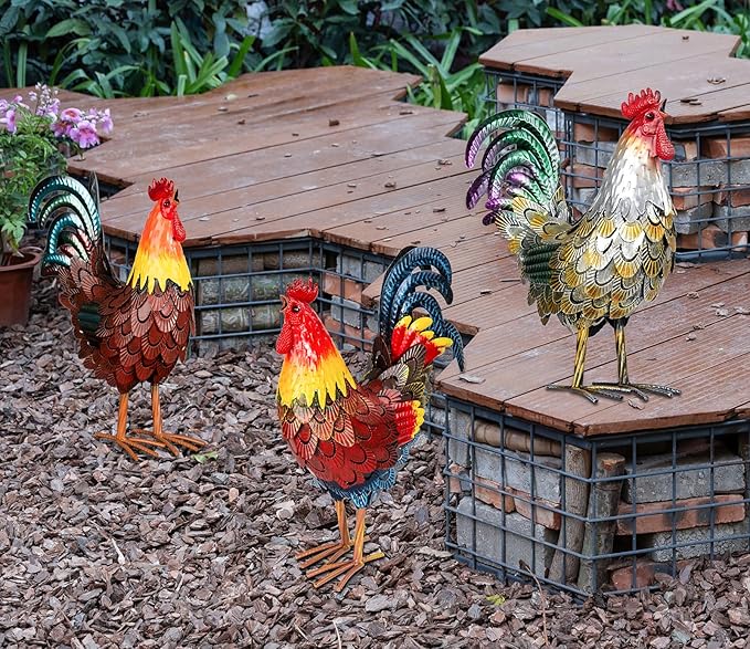 XONOR Metal Rooster Statues, Garden Chicken Decorations, Outdoor Chicken Sculpture, Metal Yard Rooster Artwork for Outdoor, Patio, Backyard and Home Kitchen Decoration (1pc, Vintage Golden)-VerdiqueGarden