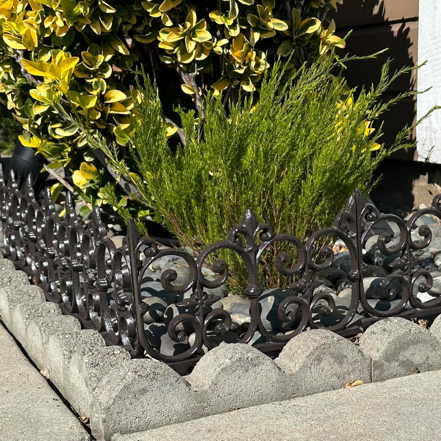 Ornate Cast Iron Garden Edging Fence（10.5" Tall） - 4 Pack Heavy Duty Metal Border for Lawn, Patio & Landscaping HC8308-VerdiqueGarden