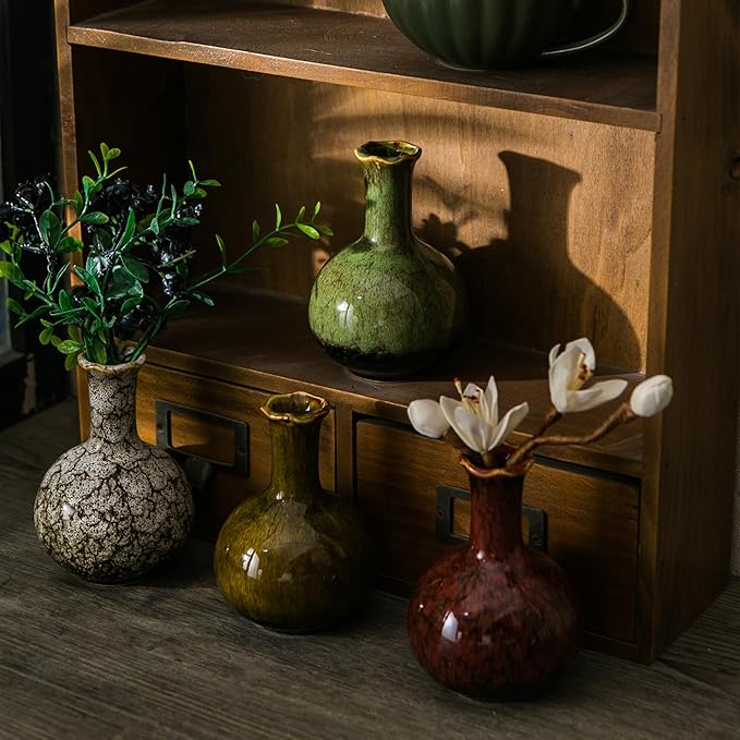 JOJUNO Glazed Rustic Bud Vase Set of 4 - Small Ceramic Mini Pottery Vases in White, Yellow, Green, Red - Ideal for Fresh & Dried Flowers - Modern Farmhouse Décor for Living Room, Shelves, Dining Table-VerdiqueGarden