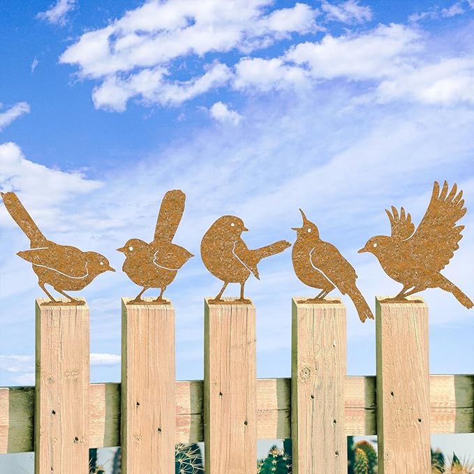 5Pcs Metal Birds Robin Fence Decorations Outdoor Yard Art, Rusty Birds Fence Art Outdoor and Garden, Metal Bird Silhouette Craft Statue Ornaments Fence Topper Decor-VerdiqueGarden