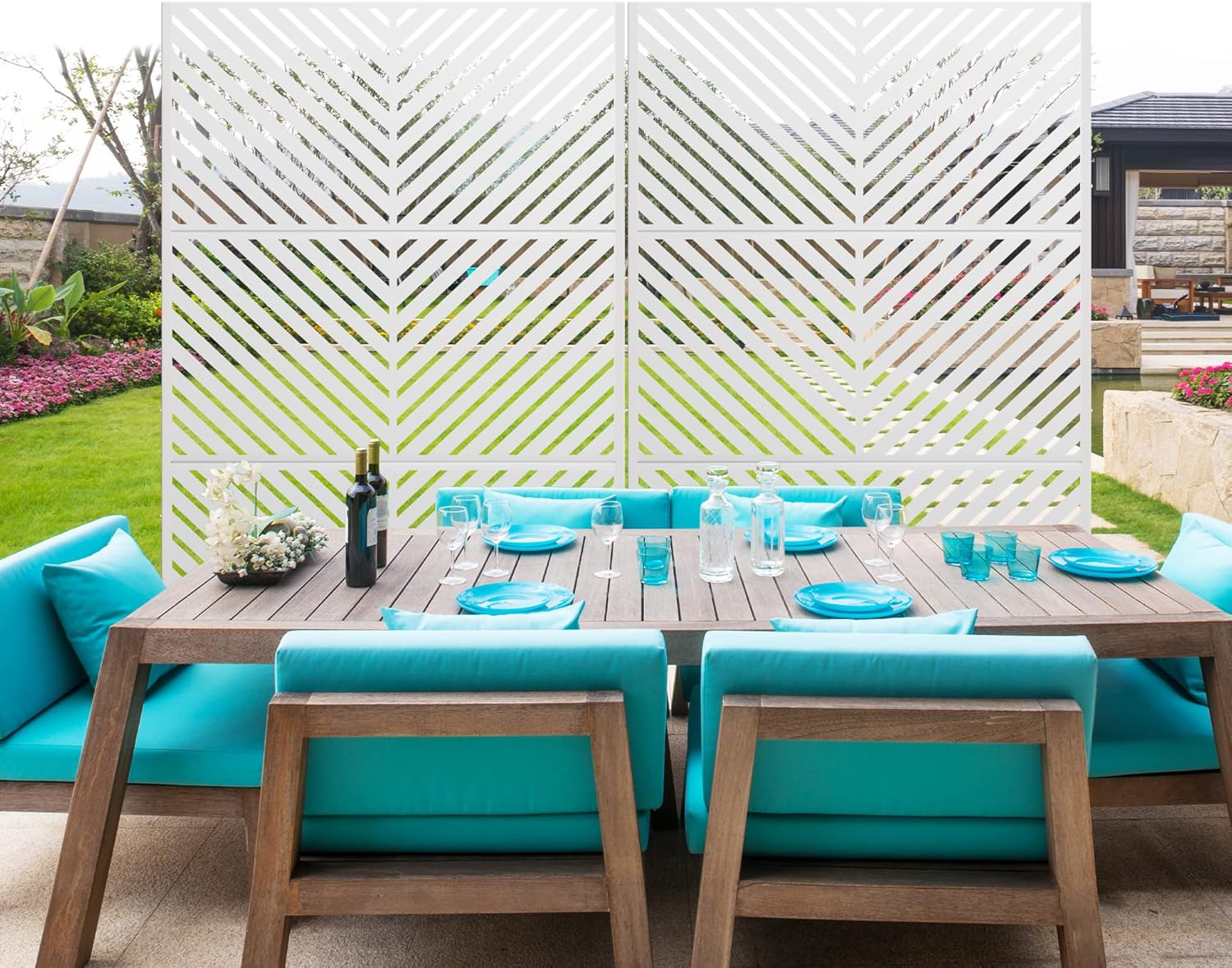 Metal Privacy Screen Outdoor 72" H×47" W,Freestanding Decorative Privacy Screen for Balcony Yard&Garden, Privacy Fence-White&Arrow-VerdiqueGarden