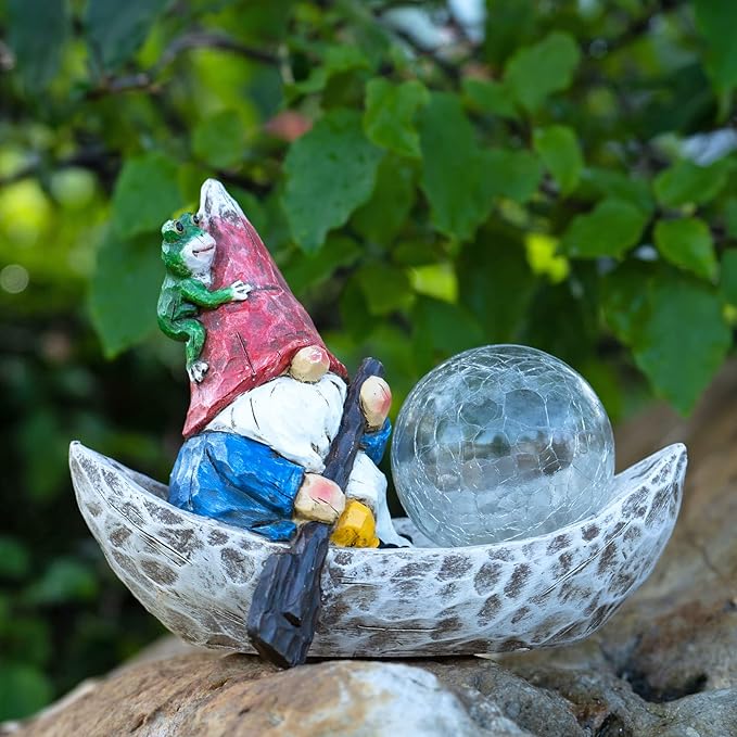 Garden Gnome Statue,Solar Gnomes Figurine,Outdoor Gnome Decor,Gnomes Decorations for Yard with Solar Light,Gnome Sculptures for Patio Lawn Ornaments-VerdiqueGarden