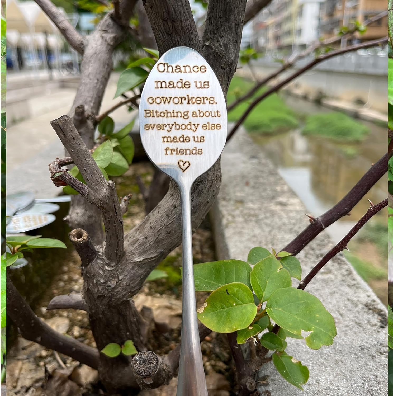Garden Plant Marker Friendship Gift for Women Gardeners, Plant Stake Label Sign Tag Gardening Gifts for Woman Plant Lovers, Metal Garden Decoration (Made Us Friends)-VerdiqueGarden