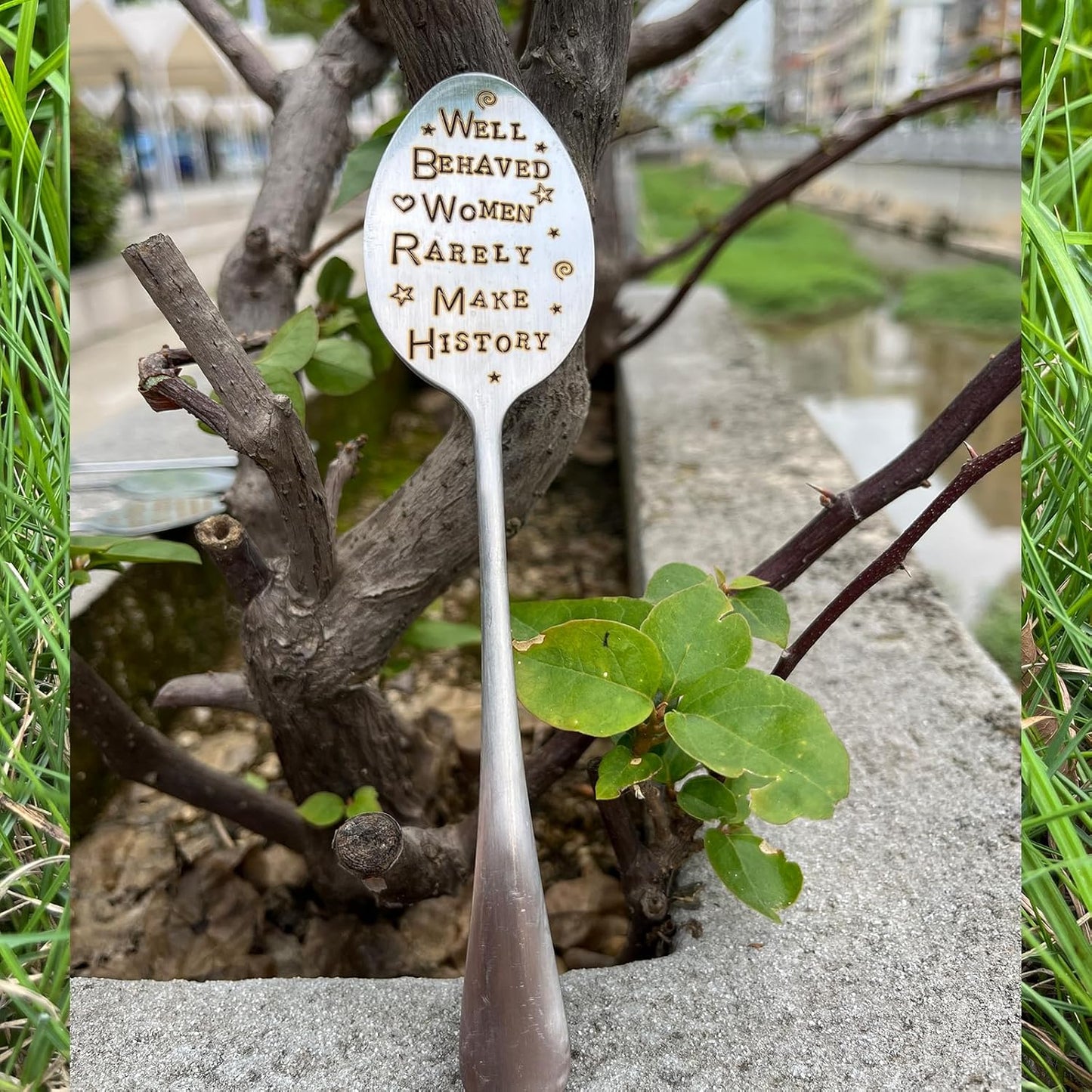 Garden Plant Marker Friendship Gift for Women Gardeners, Plant Stake Label Sign Tag Gardening Gifts for Woman Plant Lovers, Metal Garden Decoration (Make History)-VerdiqueGarden