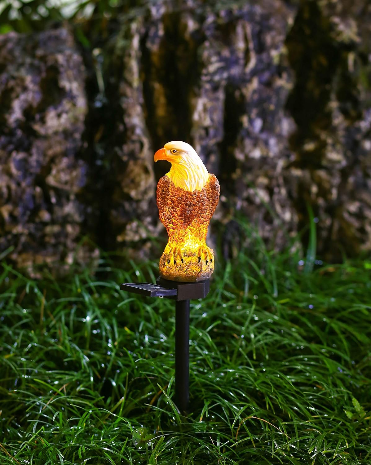 Eagle Figurine Garden Solar Stake Light Eagle Solar Lights Outdoor Decorative Bright Light Eagle Statue for Garden, Lawn, Patio, Yard Decoration（2pack）-VerdiqueGarden