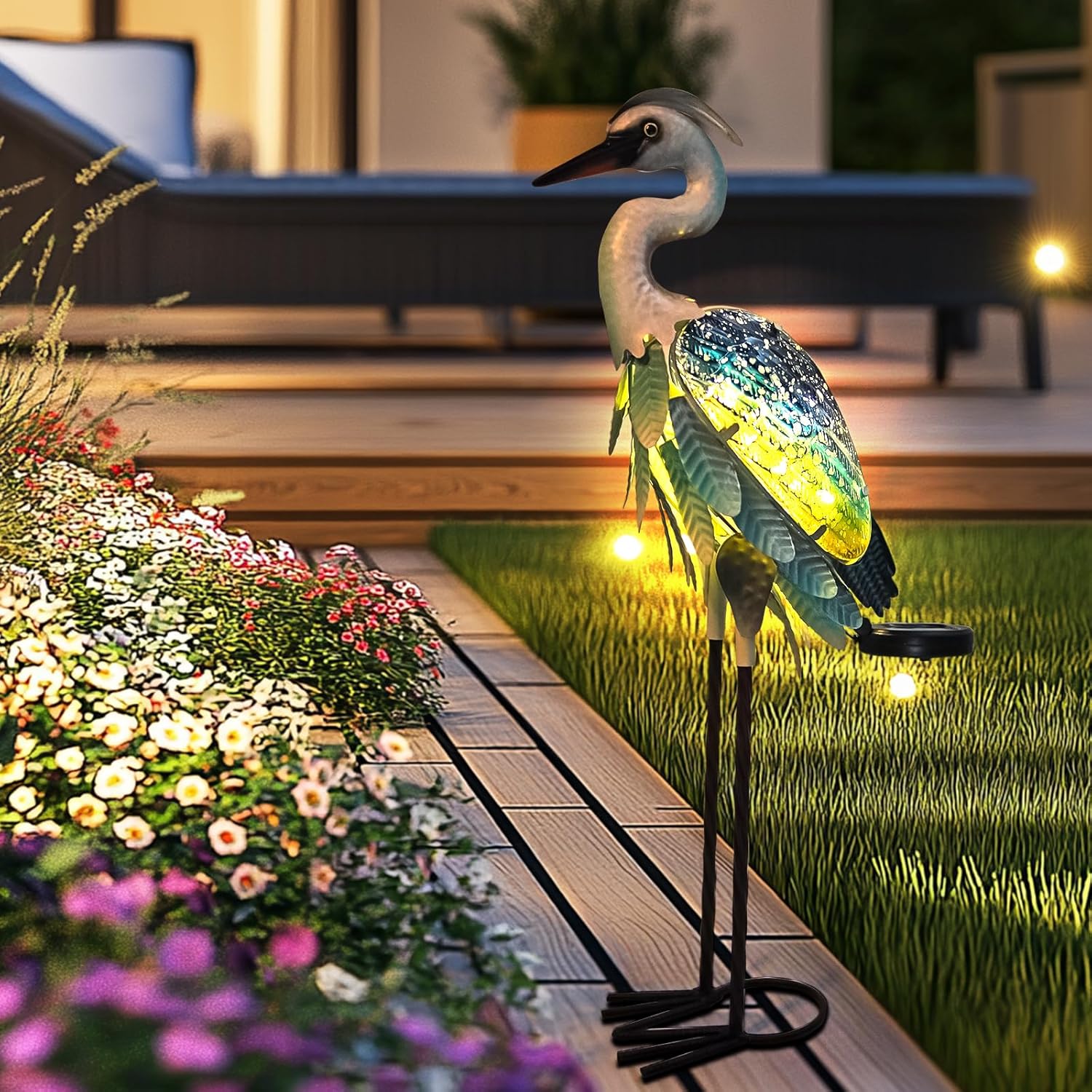 HONGLAND Solar Heron Metal Crane Statue Garden Heron Sculpture, Glass Outdoor Crane Yard Art Coastal Ocean Bird Decor 24 Inch Lawn Ornament for Backyard Porch Patio Decor（Green）-VerdiqueGarden