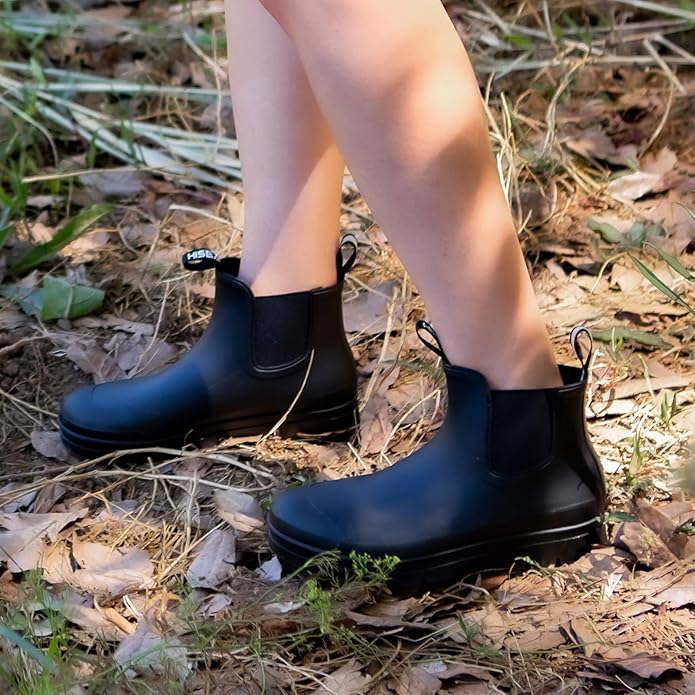 HISEA Women's Short Rain Boots Waterproof Garden Shoes Rubber Chelsea Boots Anti-Slipping Rainboots for Ladies with Comfort Insole Lightweight Stylish Ankle Rain Shoes Outdoor Work Booties-VerdiqueGarden