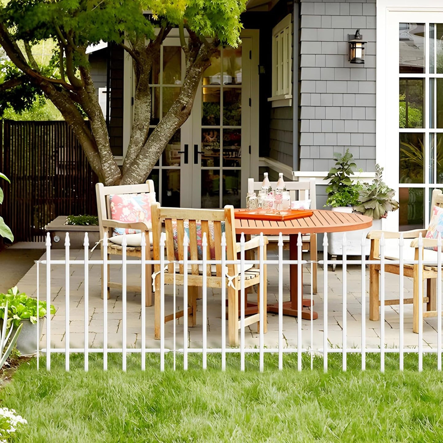 Metal Garden Fence 24" W x 24" H (5 Panels, Total 10 ft), Decorative Border Folding Fence, Landscape Fencing for Flower Bed, Yard, Animal Barrier-VerdiqueGarden