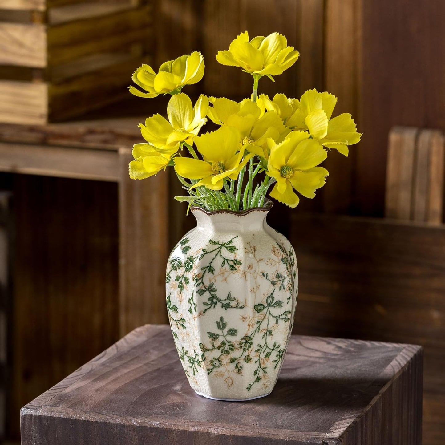 Vintage Pastoral Octagonal Vase, Green and Beige Retro Ceramic Flower Vases, Rustic Farmhouse Vases Chinoiserie Floral Small Vase for Home Decor, Living Room, Kitchen, Bedroom and Shelf 6.7 Inch-VerdiqueGarden