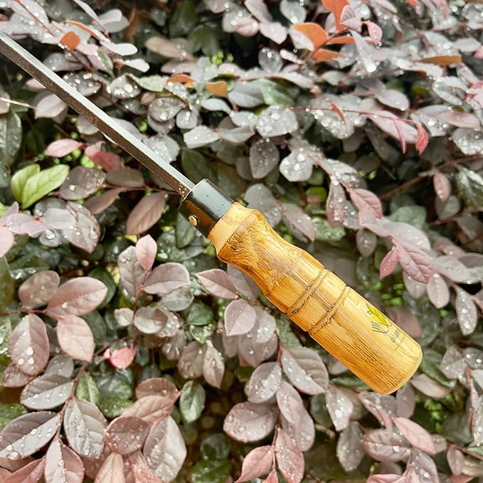 12 Inch Japanese Gardening Hand Weeding Sickle, Weeding Hoe with Long Wooden Handle-VerdiqueGarden