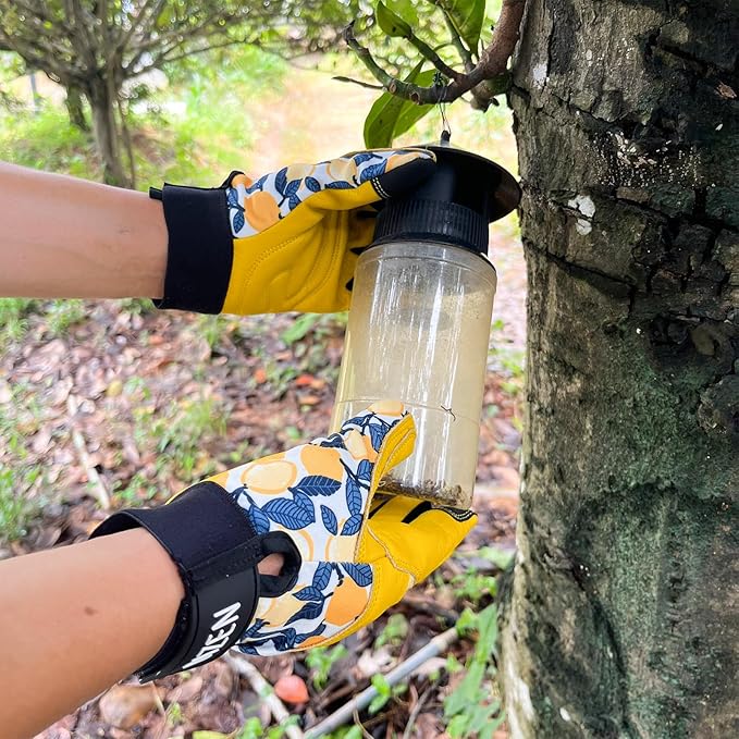 Cowhide Leather Thorn Proof & Puncture Resistant Gardening Gloves for Women and Men, Touchscreen Compatible Working Gloves for Weeding, Digging, Planting, Gardening Gifts for Women (Large)-VerdiqueGarden