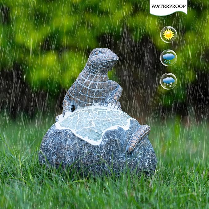 Solar Garden Outdoor Statues Lizard with LED Lights - Lawn Decor Lizard Statue for Patio, Balcony, Yard Ornament - Unique Housewarming Gifts-VerdiqueGarden