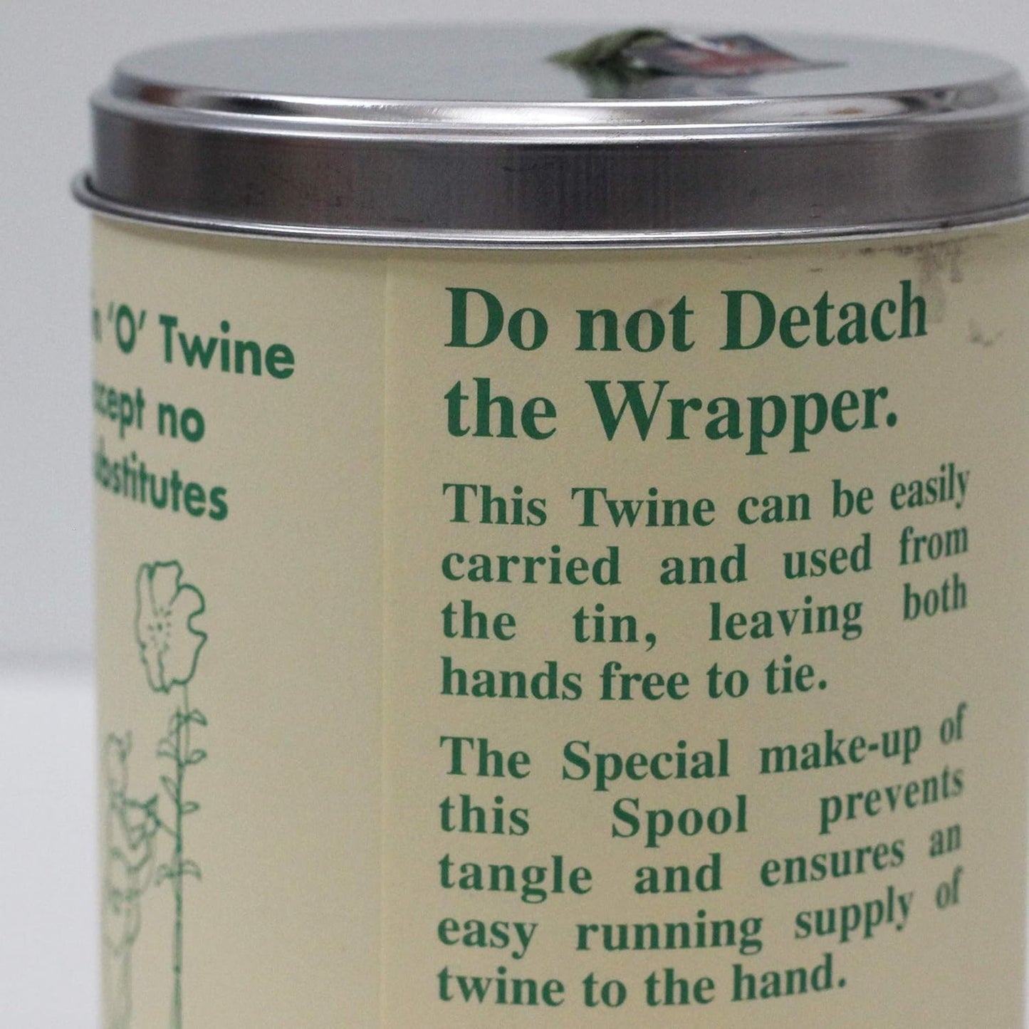 NUTSCENE Iconic Tin (Tin ‘O’ Twine) with Their Heritage Scottish Jute Twine and Hole in Top for Easy Dispensing. 14 Colors to Choose from. 164 Yards. (Peapod)-VerdiqueGarden