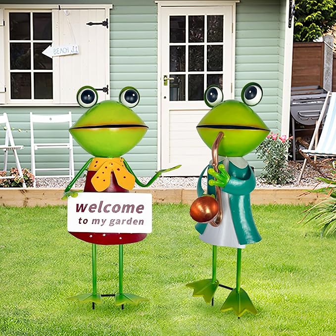 HONGLAND Metal Frog Garden Decor - Metal Frog Outdoor Statue -Outdoor Garden Decorations - 3D Frog Figurines - Christmas Holiday Lawn Patio Yard Fairy Garden Decor (with Welcome)-VerdiqueGarden