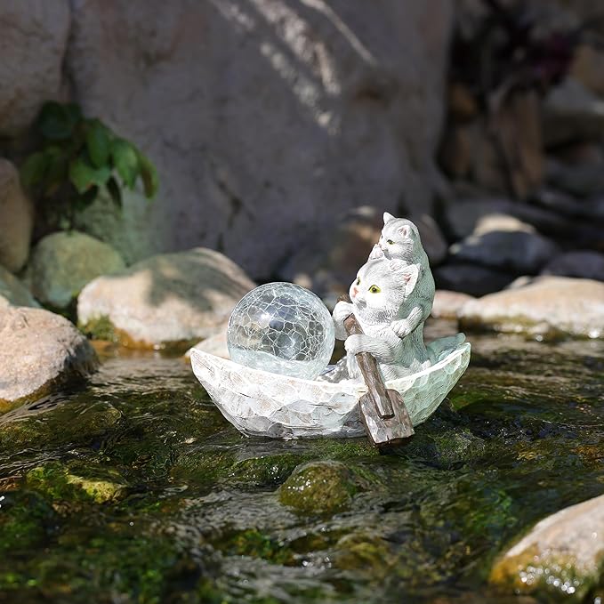 Garden Statue of Cat,Garden Decor Cat Figurine,Cats Outdoor Statue,Solar Decor for Patio,Balcony,Yard,Lawn Ornament-VerdiqueGarden