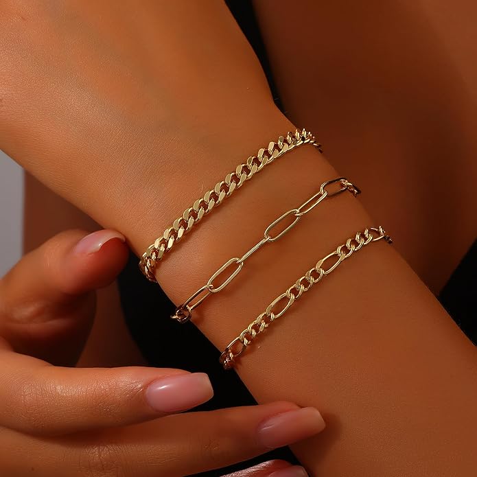 Gold Bracelets for Women, 18K Gold Plated Dainty Paperclip Link Chain Bracelets Thin Cute Stackable Bracelet Pack Fashion Accessories Gifts for Women