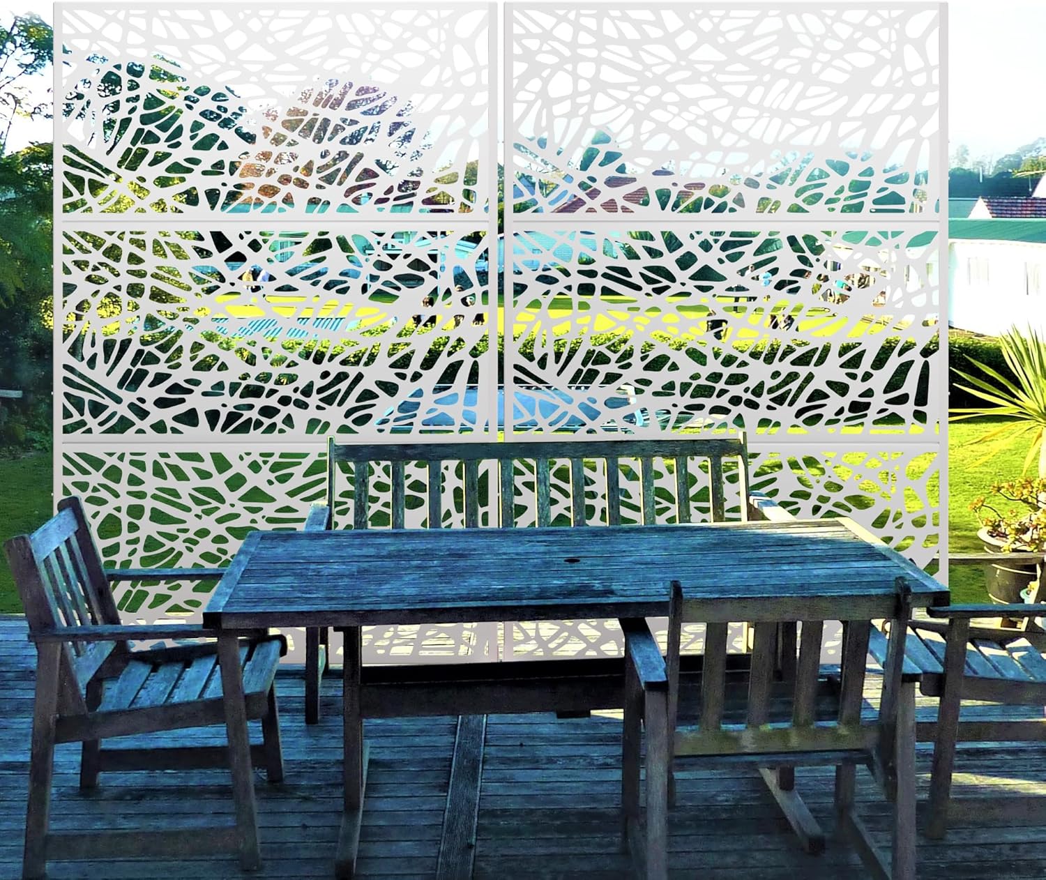 Metal Privacy Screen Outdoor 72" H×47" W,Freestanding Decorative Privacy Screen for Balcony Yard&Garden,Privacy Fence-White&Net-VerdiqueGarden