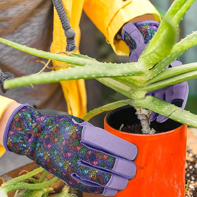 Gardening Gloves for Women and Men,Garden Gloves with Touch Screen, Thorn Proof Puncture Resistant Working Gloves, Gardening Gifts for Women, Size Small-VerdiqueGarden