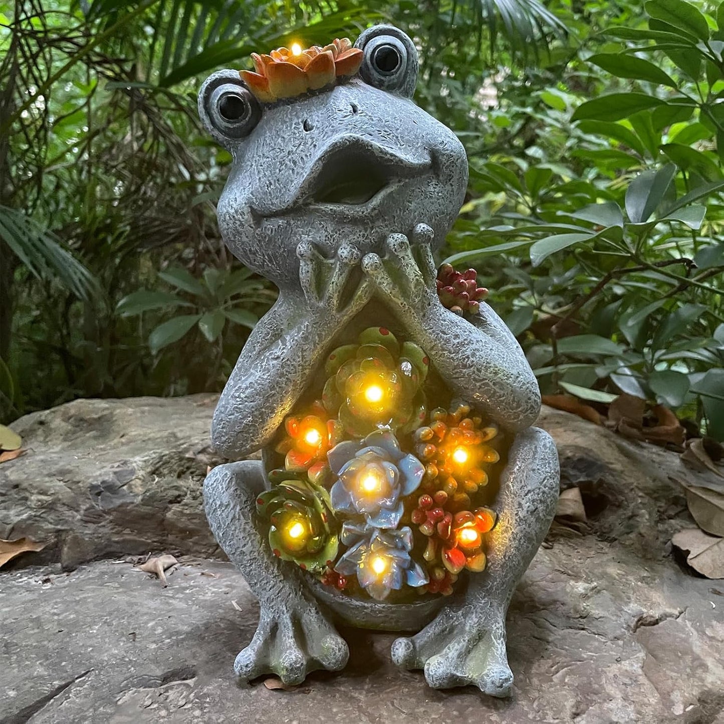 Solar Garden Frog Statues with Outdoor Light for Outdoor Decor Succulent and 8 LED Lights Solar Frog Art Decor for Lawn Yard Decor Gifts for Women Mother's Day Birthday-VerdiqueGarden