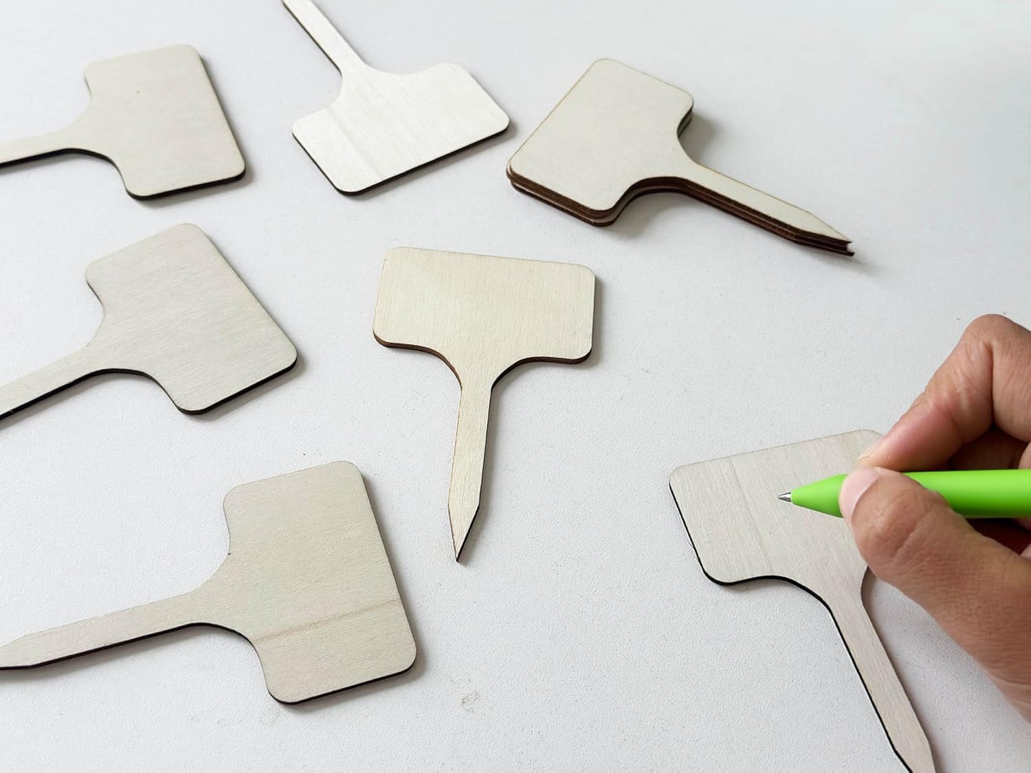 100 Pcs Wood Plant Labels, Natural Wooden Plant Marker Garden Sign Tags, T-Type Garden Markers for Succulents, Herbs, Seedlings, Potted, Flowers, Vegetables (T-Type)-VerdiqueGarden