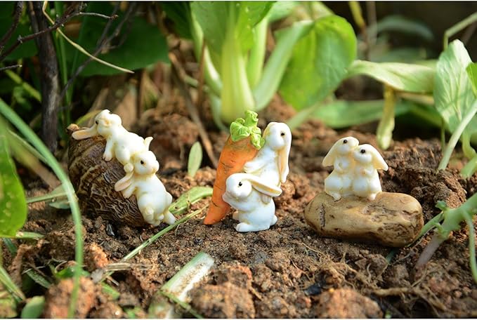 Top Collection Miniature Fairy Garden and Terrarium Statue, Rabbits Carrying Carrot-VerdiqueGarden