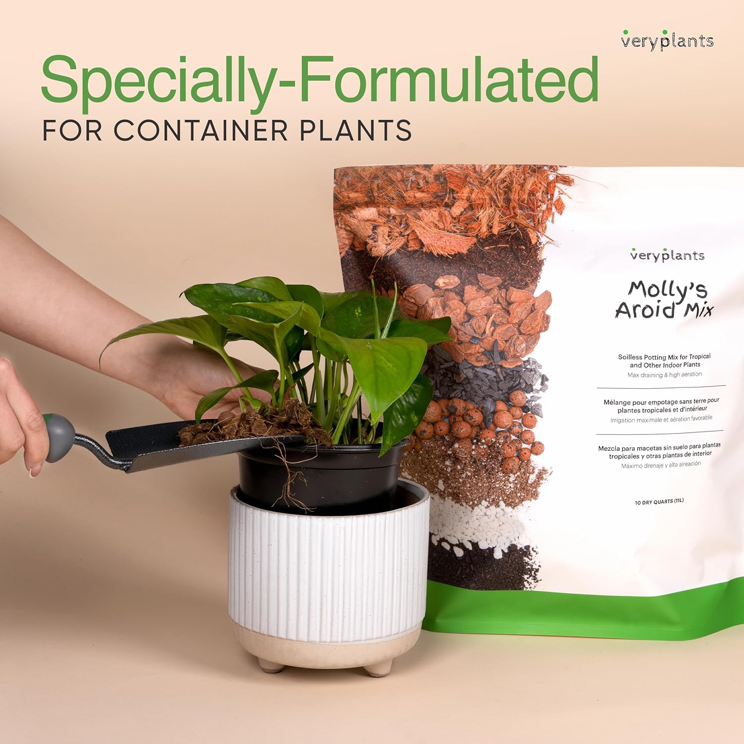Molly's Aroid Mix - Premium Soilless Potting Mix for Houseplants - Fast Draining, Chunky & Easier to Water vs. Soil for Indoor Plants - with Bark, Coco Chips, Worm Castings, Mycorrhizae 5 Dry Quarts-VerdiqueGarden