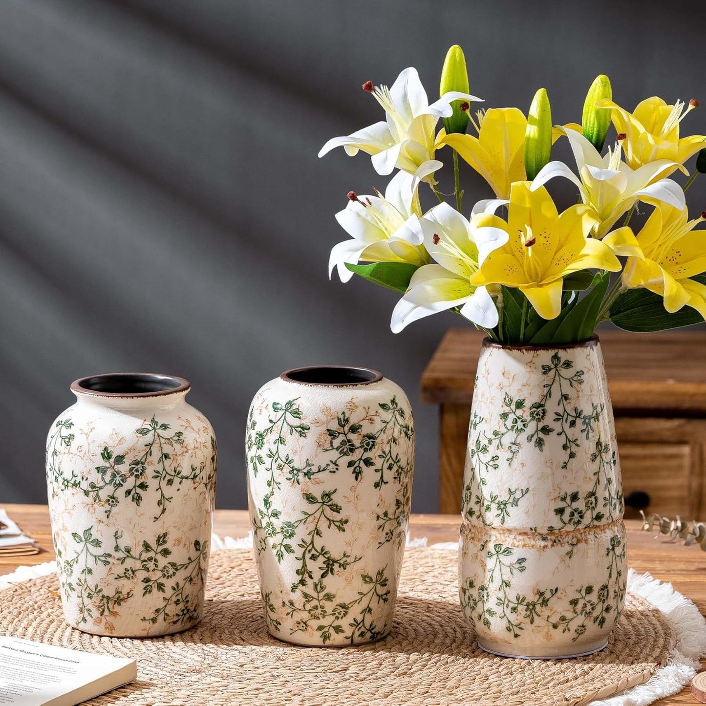 Vintage Green and Beige Vase, Large Round Ceramic Floral Vases, Retro Ice Cracked Chinoiserie Vase for Home Decor, Living Room, Bookshelf, Office, Bedroom and Shelf, Rustic Table Centerpiece 10 Inch-VerdiqueGarden