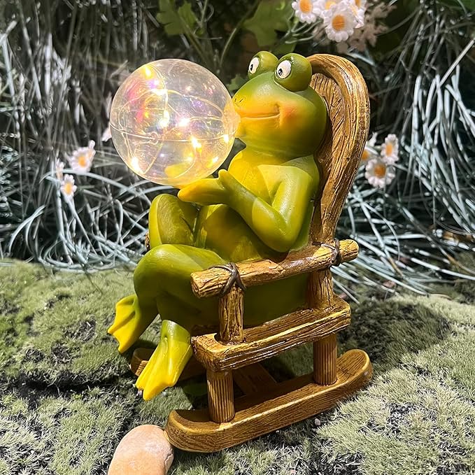 Funoasis Garden Outdoor Frog with Solar Powered Lamp Unique Gifts for Mom Outside Decor for Lawn Balcony Home Ornaments-VerdiqueGarden