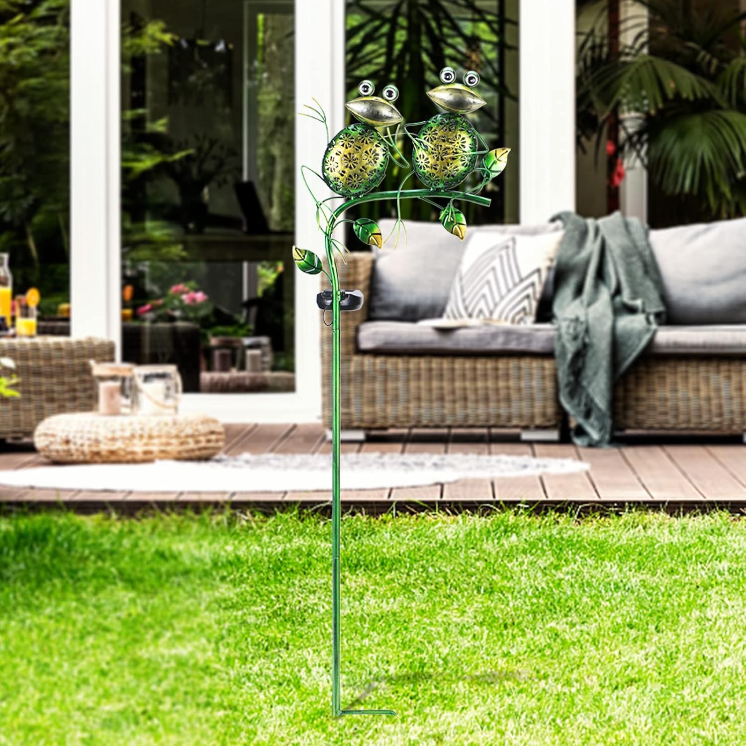 Afirst Solar Lights Outdoor Decorative Metal Sitting Frogs Hollow Out White LED Metal Waterproof Garden Stake Lights for Walkway Pathway Lawn Patio Yard Decorations-VerdiqueGarden