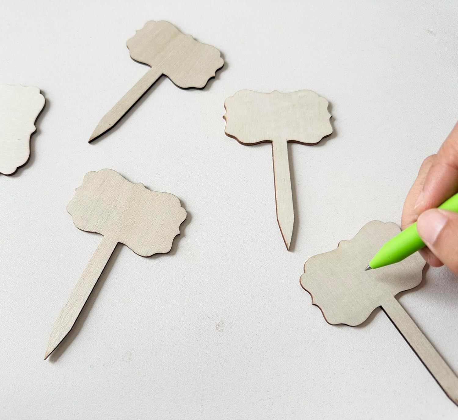 100 Pcs Wood Plant Labels, Natural Wooden Plant Marker Garden Sign Tags, T-Type Garden Markers for Succulents, Herbs, Seedlings, Potted, Flowers, Vegetables (Polygon)-VerdiqueGarden