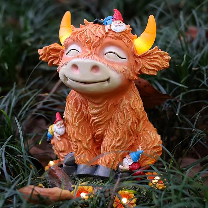 Solar Garden Statue Highland Cow Figurine with Funny Gnomes Garden Outdoor Decor for Yard Patio Lawn Christmas Housewarming Gifts for Women,Mom,Grandma-VerdiqueGarden