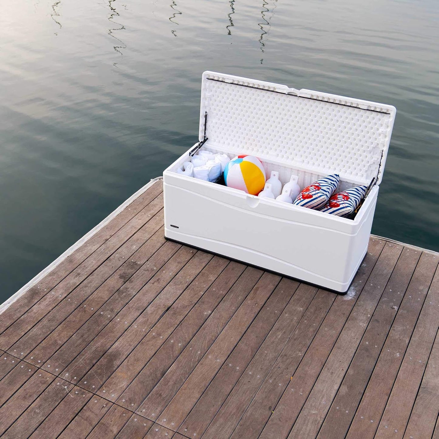 LIFETIME Outdoor Storage Deck Box, 130 Gallon, Arctic White, Lockable, UV-Protected, for Decks and Marine Docks-VerdiqueGarden