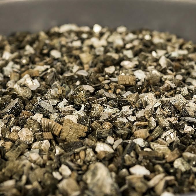 Premium Horticultural Organic Vermiculite by GARDENERA - Medium Grade - Natural Soil Additive for Potted Plants - Orchids - Hydroponics - Terrariums (8 Quart)-VerdiqueGarden