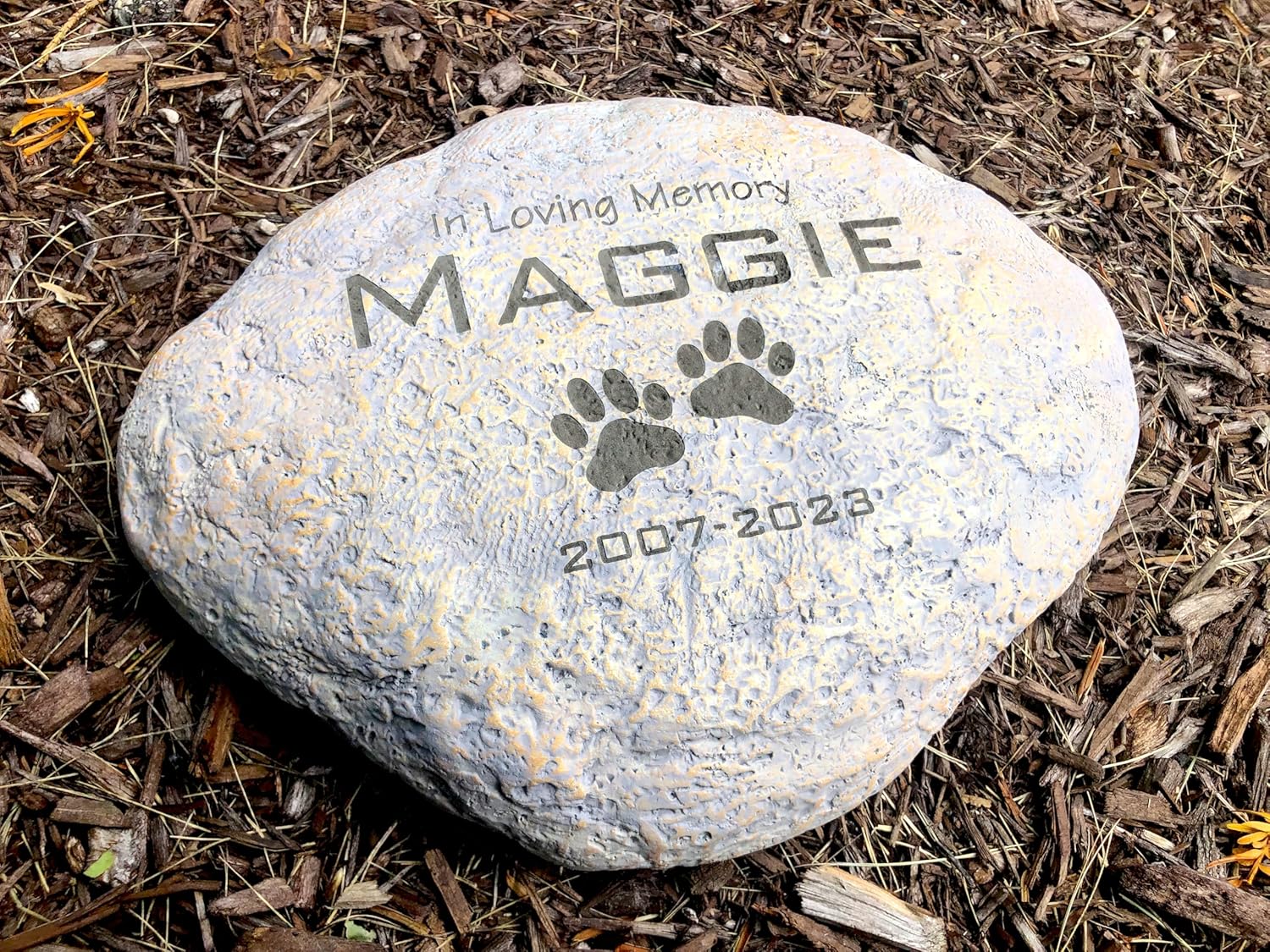 GiftsForYouNow Engraved in Loving Memory Pet Memorial Garden Stone, 11.5 Inch, Pet Loss Gift, Dog Memorial, Temporary Grave Marker, Dog Headstone, Dog Memorial Gift for Loss of Dog-VerdiqueGarden