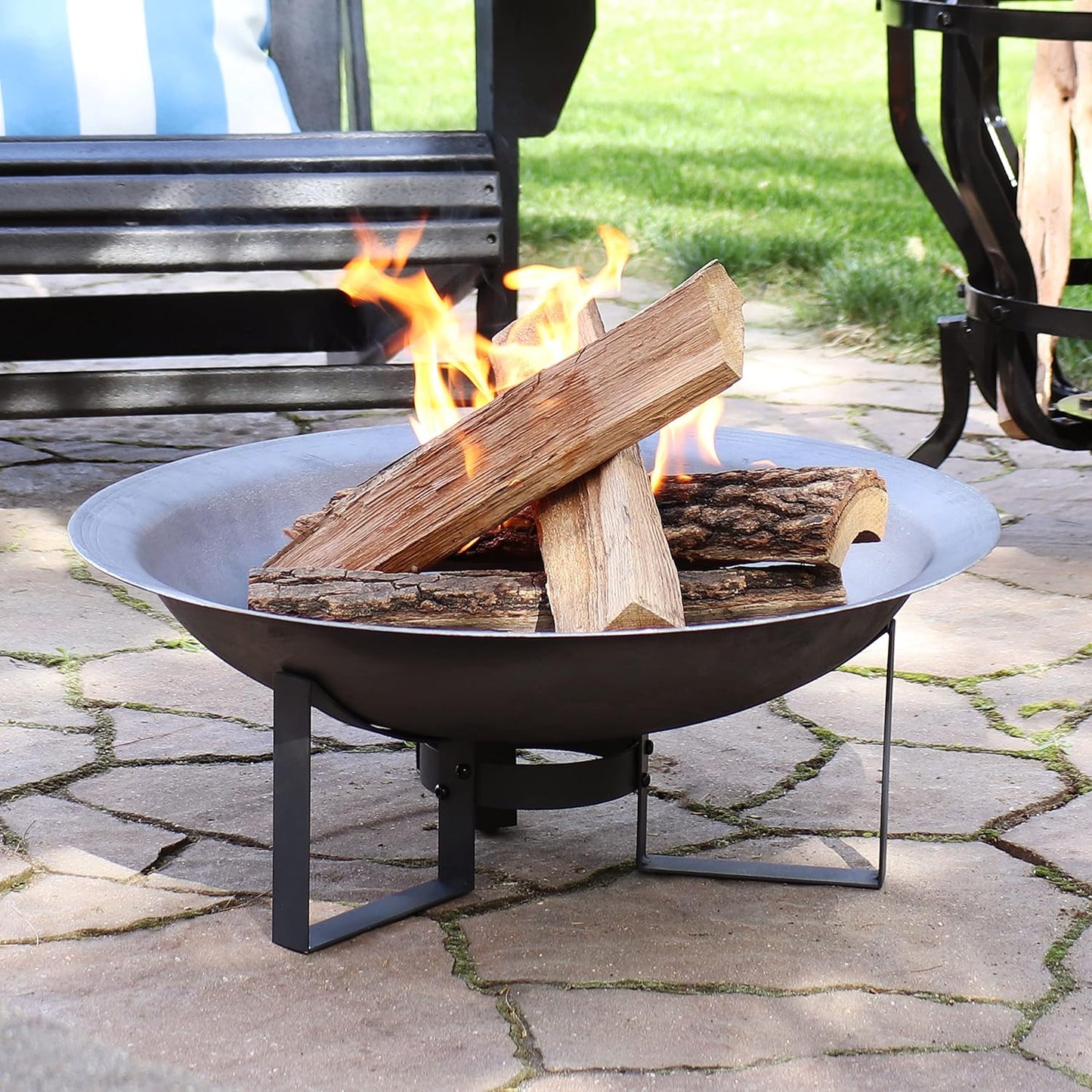 Sunnydaze 24-Inch Cast Iron Modern Fire Pit Bowl with Stand - Lightweight and Portable Design-VerdiqueGarden