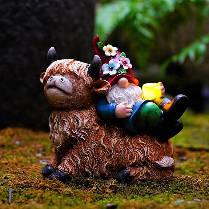 Garden Gnomes Decor Outdoor Statues Gnome on Highland Cow Hold Solar Cup Light Outdoor Decorations for Patio,Yard and Gift for Mom-VerdiqueGarden