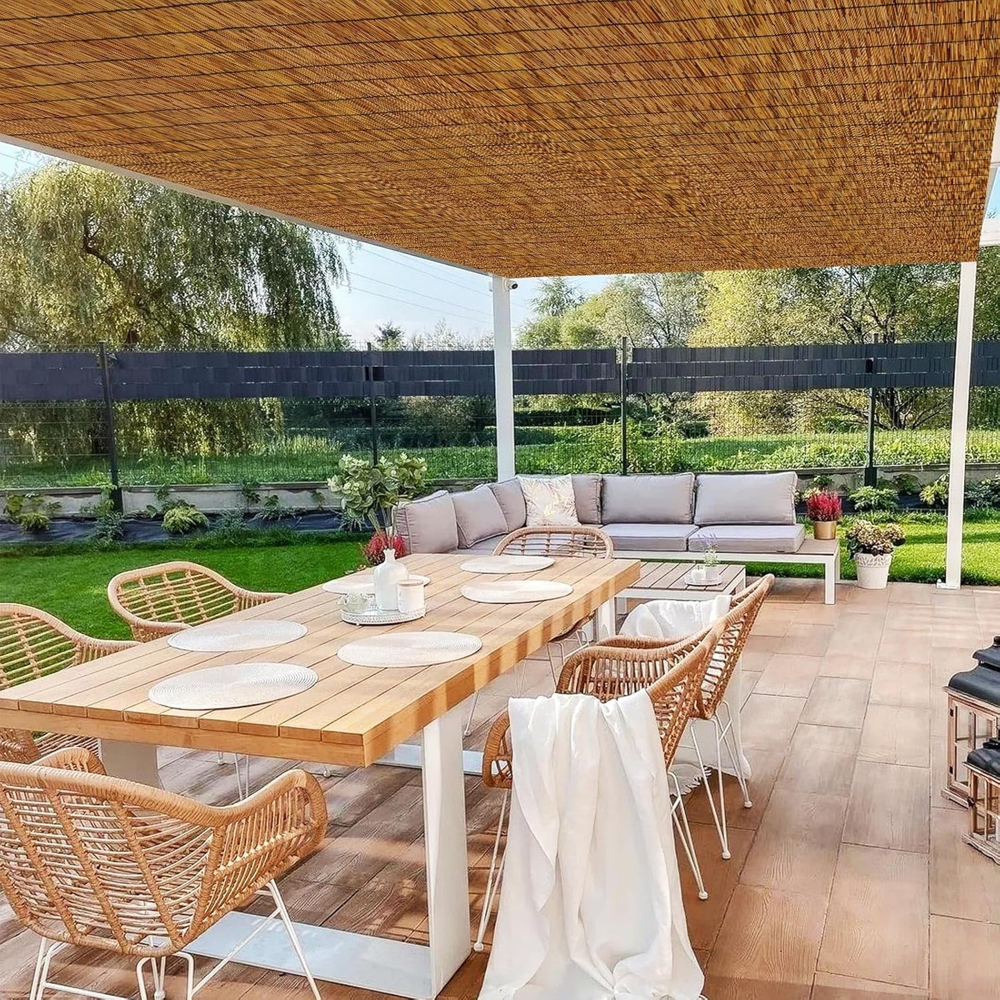 Reed Fencing Rolls,Bamboo Screens Outdoor for Patio,6 Feet High,Suitable for Patio Garden Balcony Terrace and Courtyard Shading 6x16FT-VerdiqueGarden