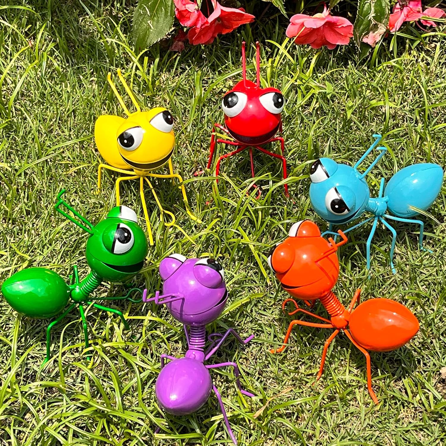 Metal Yard Art Garden Decor for Outside Cute Ants Yard Decorations Outdoor Lawn Ornaments Backyard Gifts for Mom - Set of 6-VerdiqueGarden