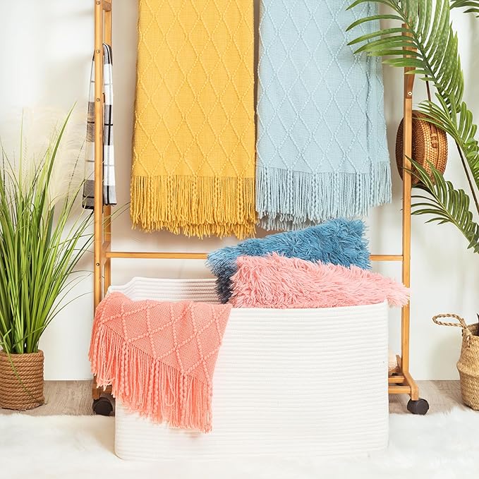 MINTWOOD Design 22in Extra Large Blanket Basket Holder Living Room, Rectangle Rope Woven Storage Basket with Handles for Laundry, Pool Towels, and Shoes, Dog Toy Organizer Bin Box, Creamy White-VerdiqueGarden