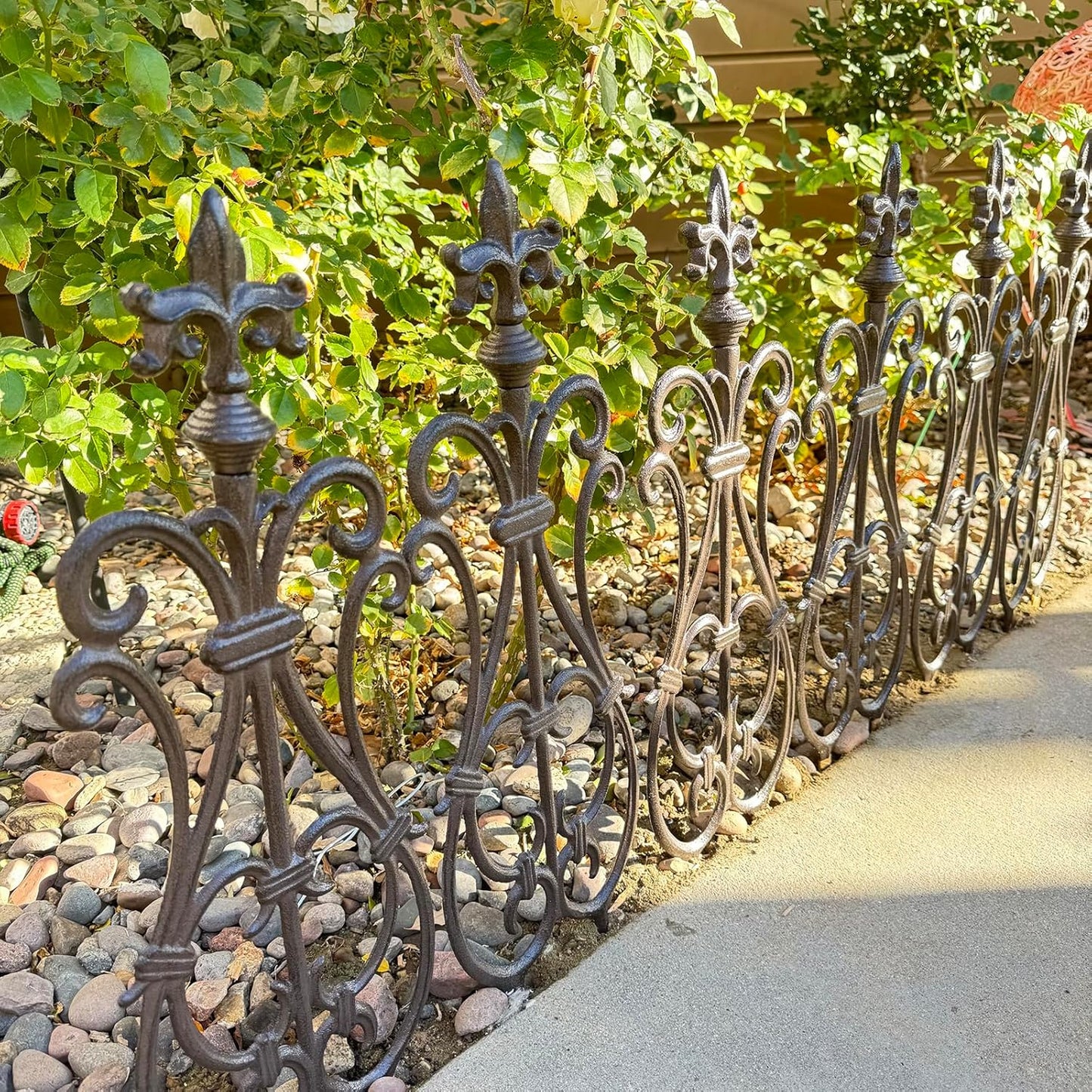 Ornate Cast Iron Garden Edging Fence（28" Tall） - 2 Pack Heavy Duty Metal Border for Lawn, Patio & Landscaping HC8775-VerdiqueGarden