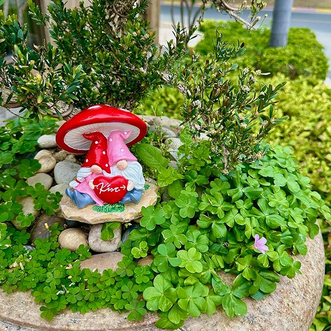 Garden Pink Tiny Gnome Couple Statue with Red Heart Mushroom Funny Outdoor Resin Figurines Home Decorations Valentine’s Day Housewarming Ornament Gift-VerdiqueGarden